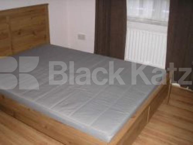 			2 Bedroom, 1 bath, 1 reception Flat			 Boundary Road, ST JOHNS WOOD NW8